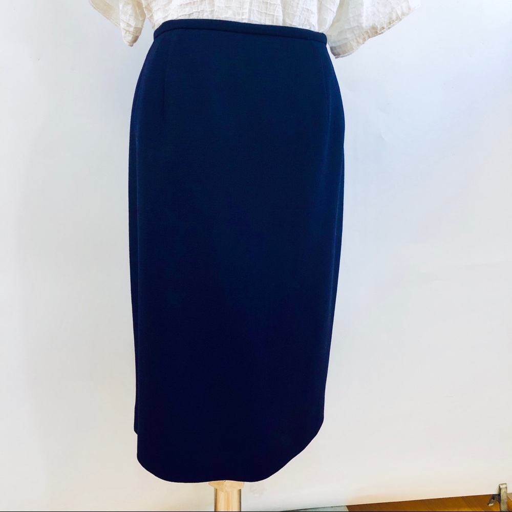 Dana Buchman midnight blue crepe wool skirt 18W